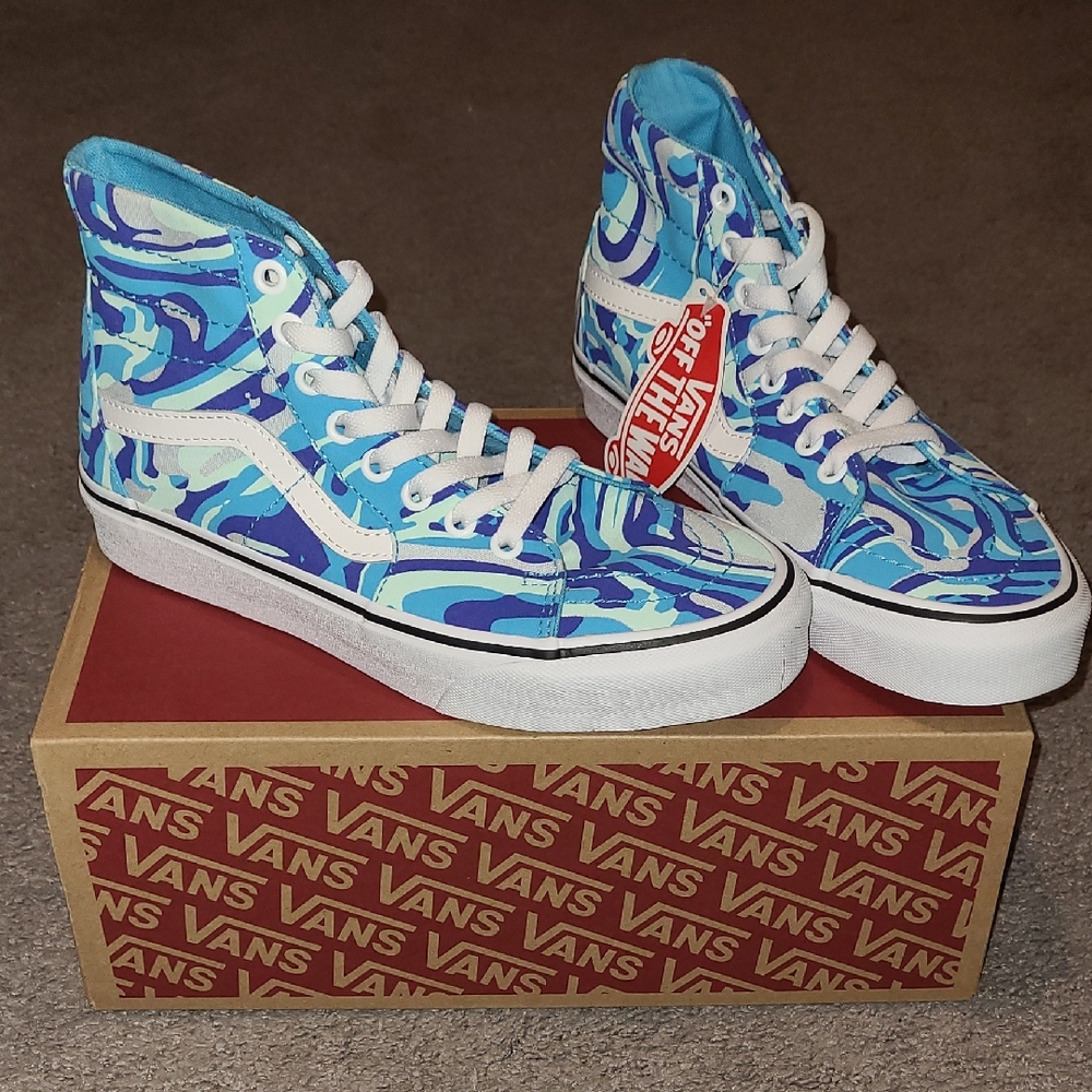 Vans Women's Blue and White Patterned Hi-Top Sneakers